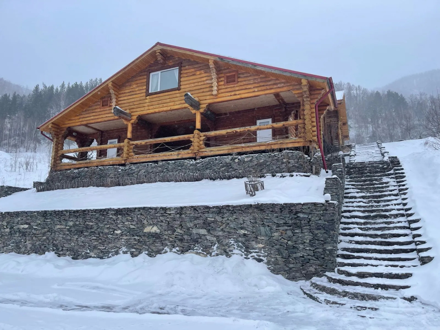 База отдыха ЭКО отель в горах Алтая "Альпийское Эхо"