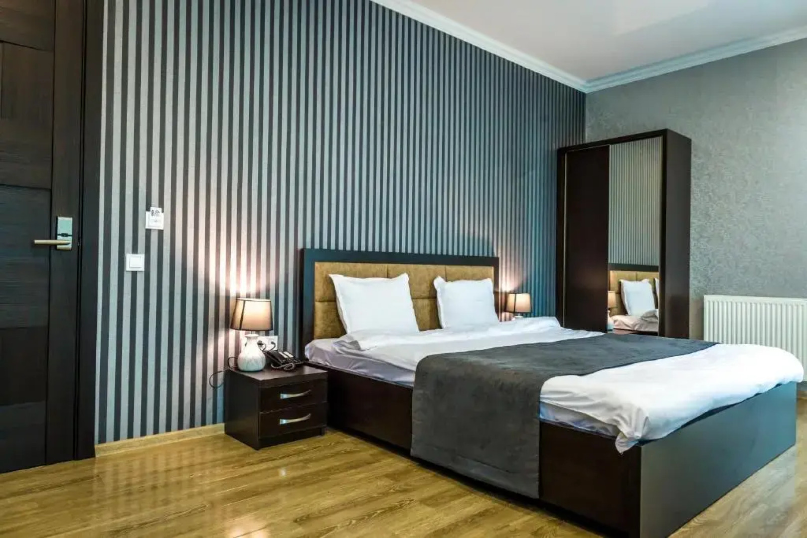 Отель "Вишневый сад"