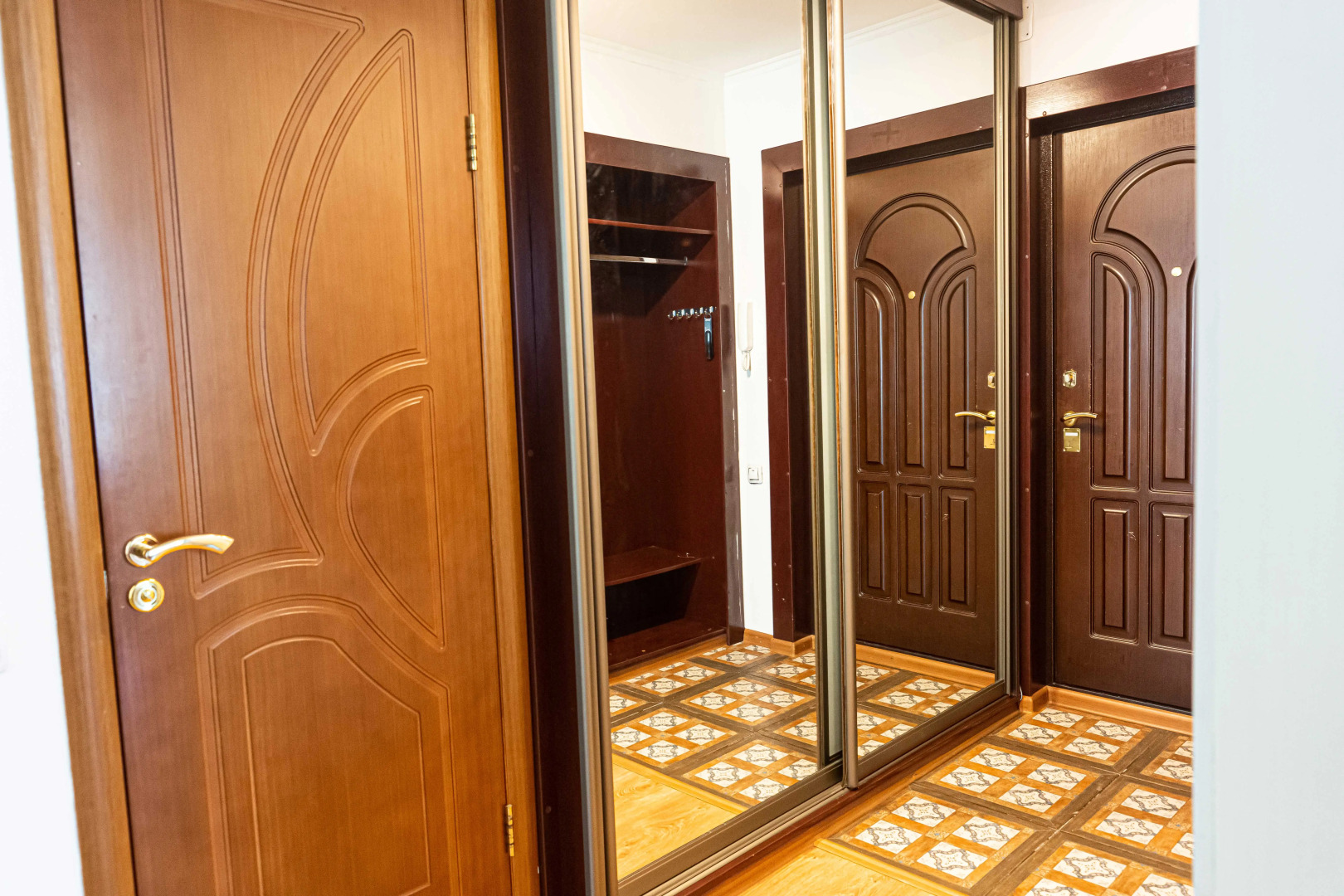 Апартаменты Двухкомнатные Ленинградская 122а