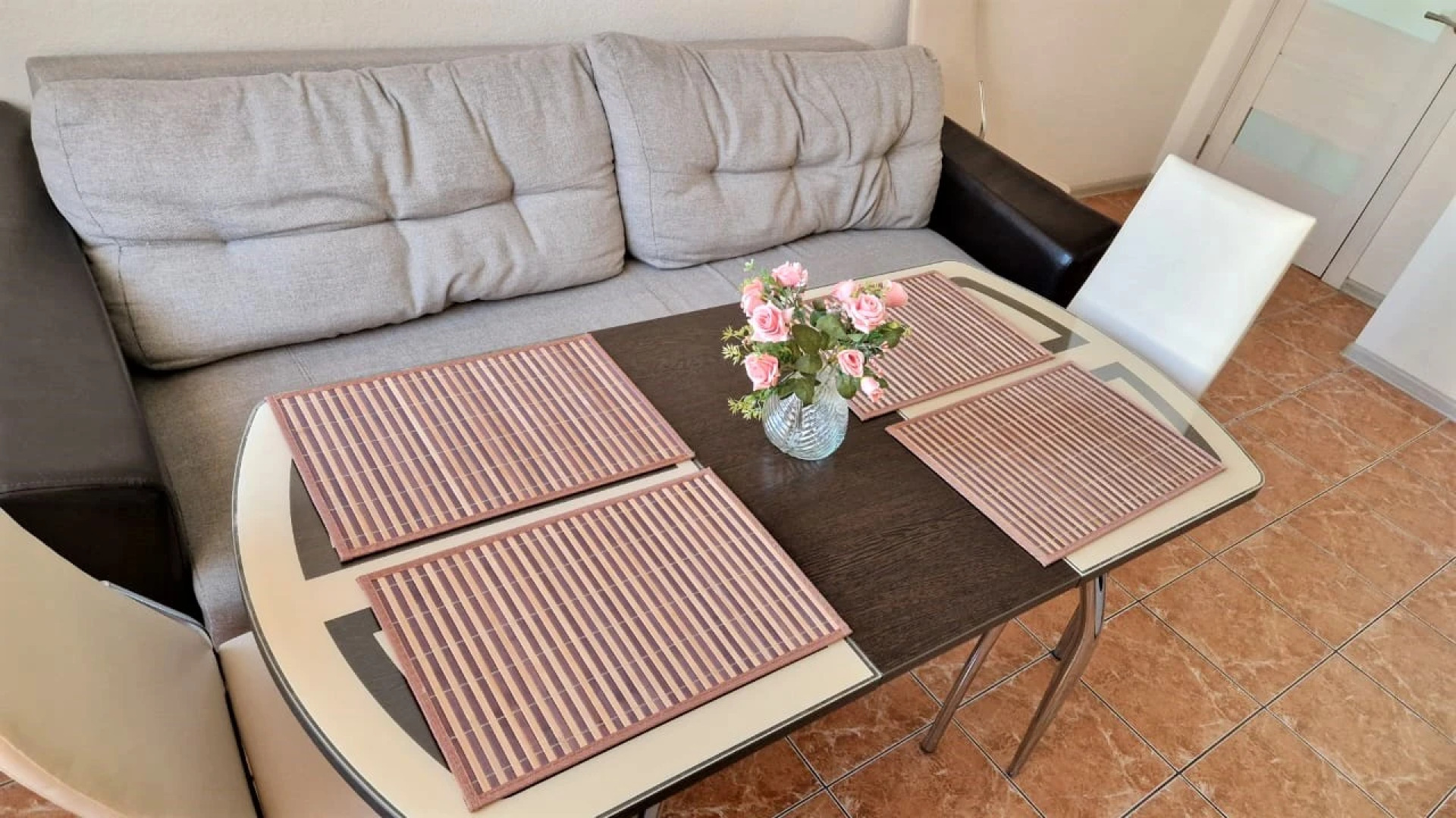 Квартира Краснозвездная 33