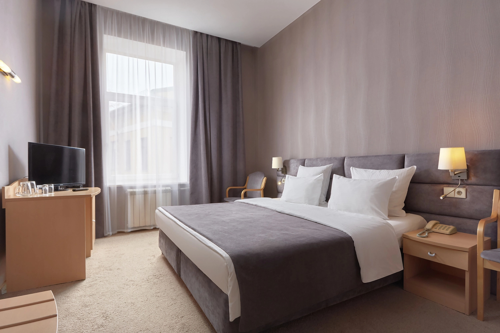 Отель Пятый Угол