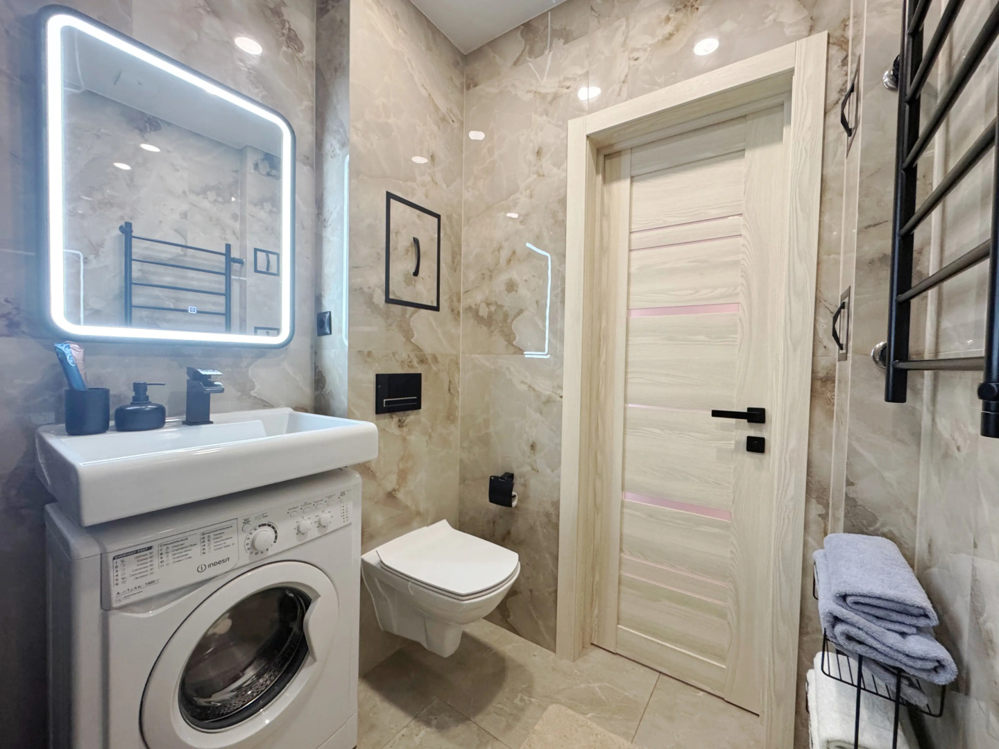 Апартаменты с Террасой и Видом на реку на Михайловской набережной