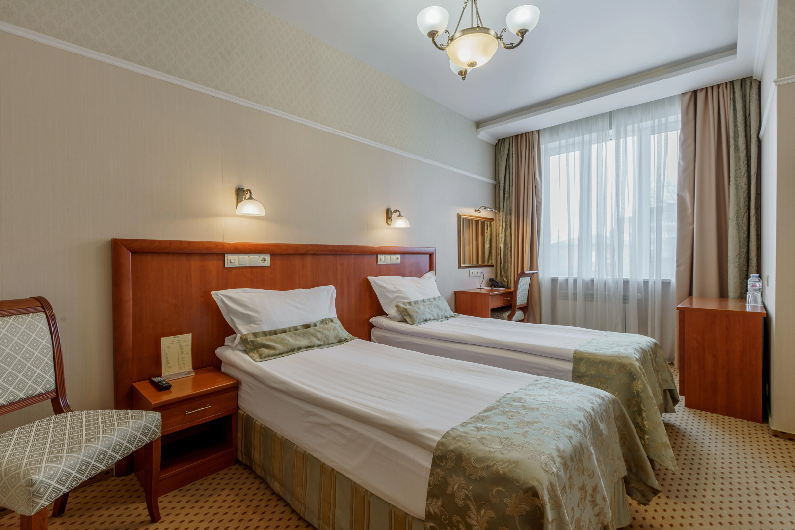 Отель Дегас