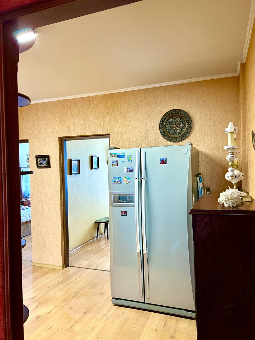 Квартира Комфортная Трехкомнатная в Самом Центре