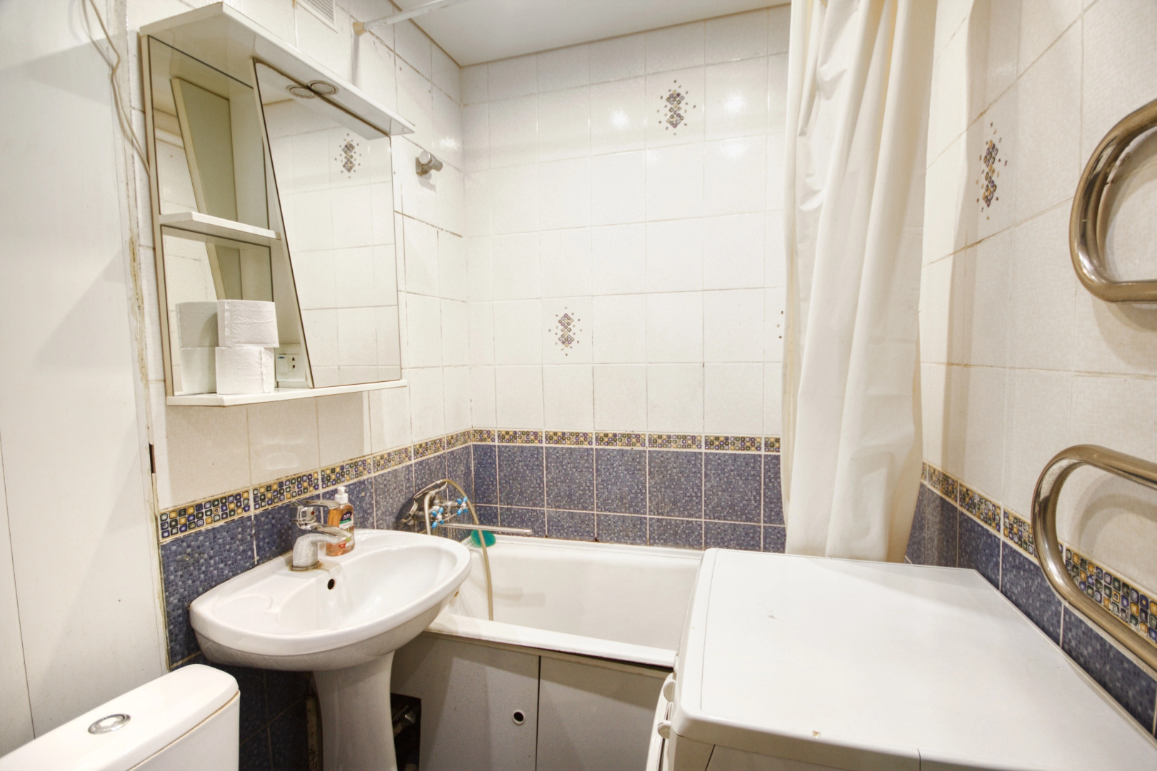 Апартаменты на Жаворонкова 1