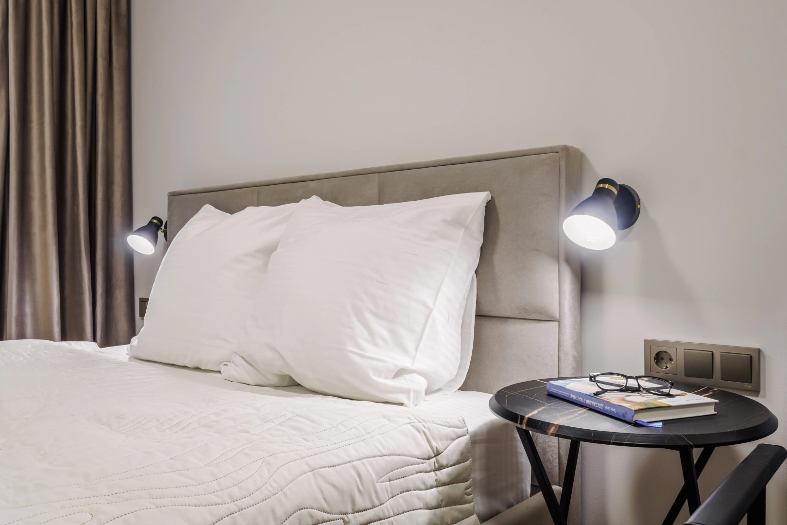 Апартаменты у метро Кировский Завод