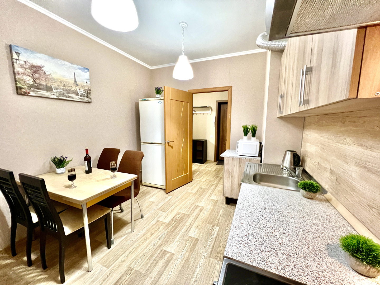 Уютные Апартаменты в ЖК Радужный Люкс (ул. Солнечная д. 2)