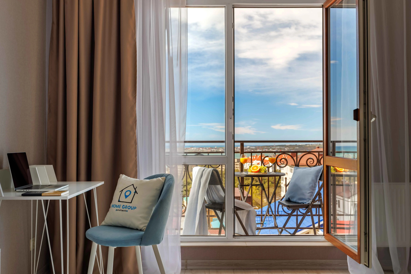 Апартаменты Уютная Квартира с Видом на Море от Home Group apartments