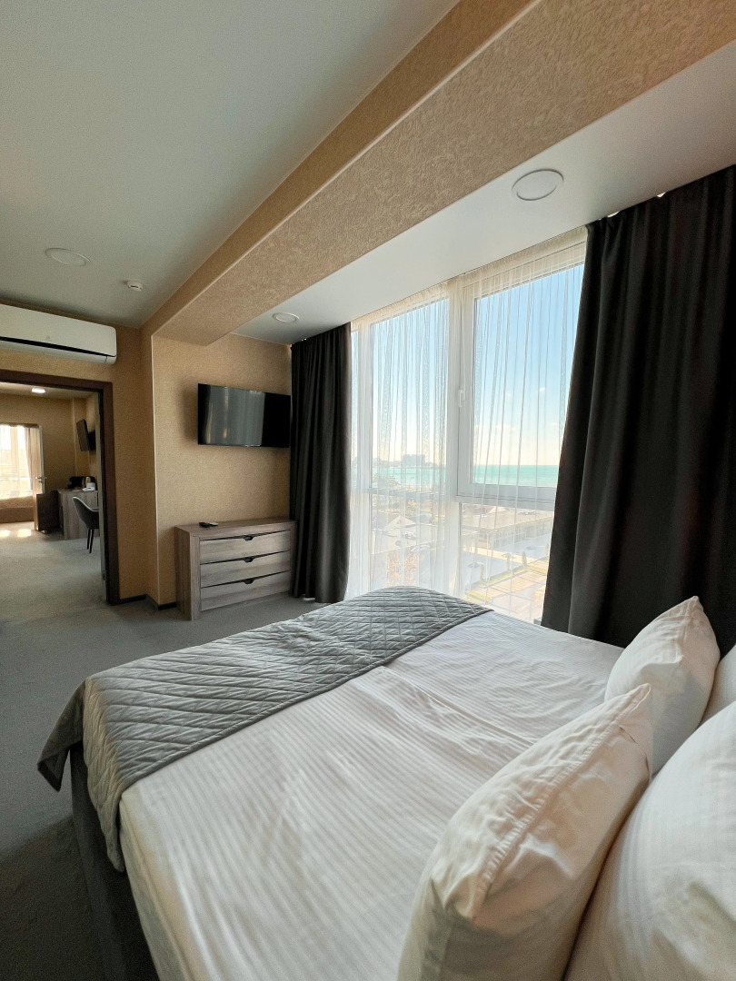 Отель Grand Sapphire