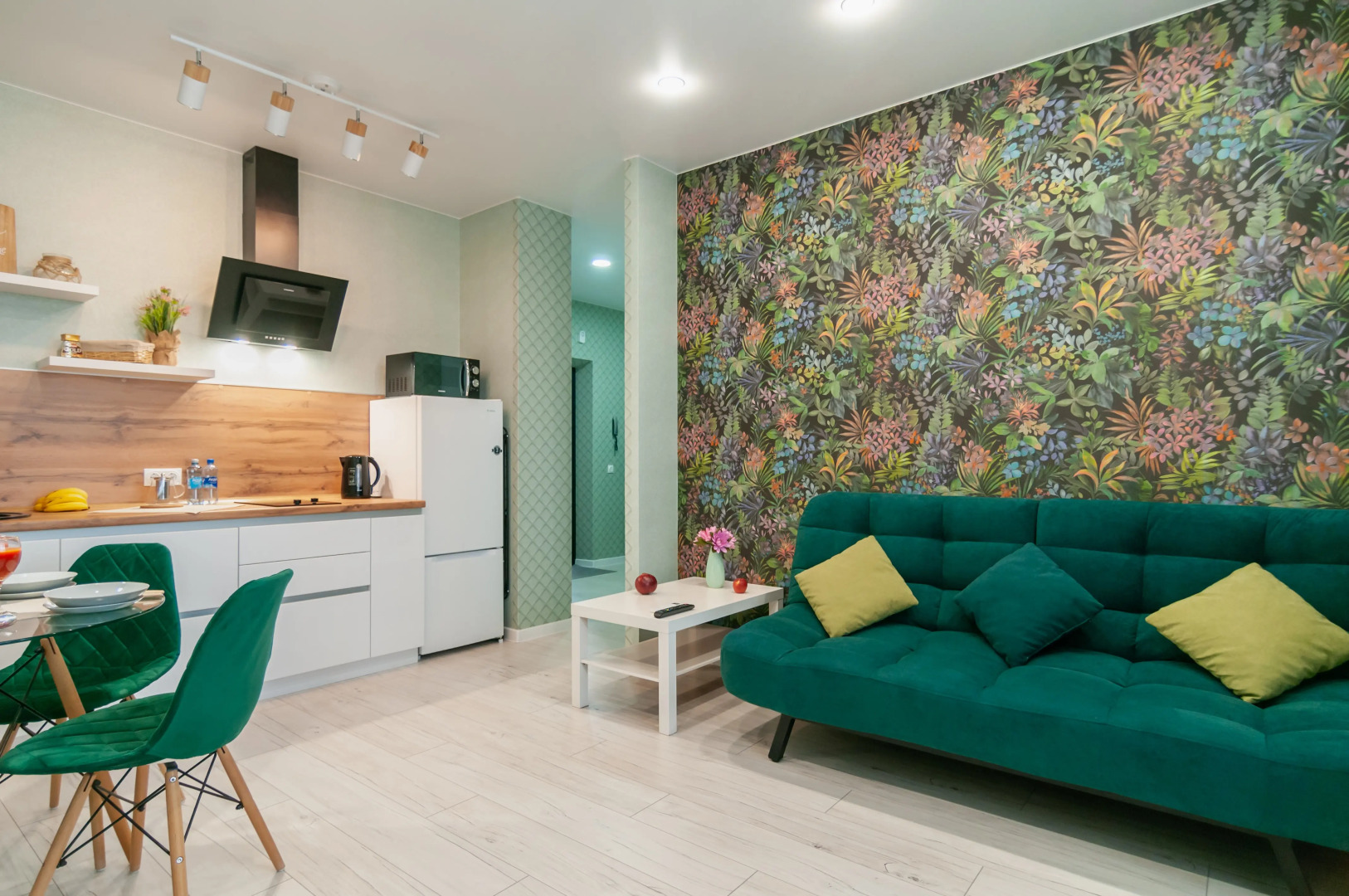 Апартаменты 2-х комнатная квартира в новом доме