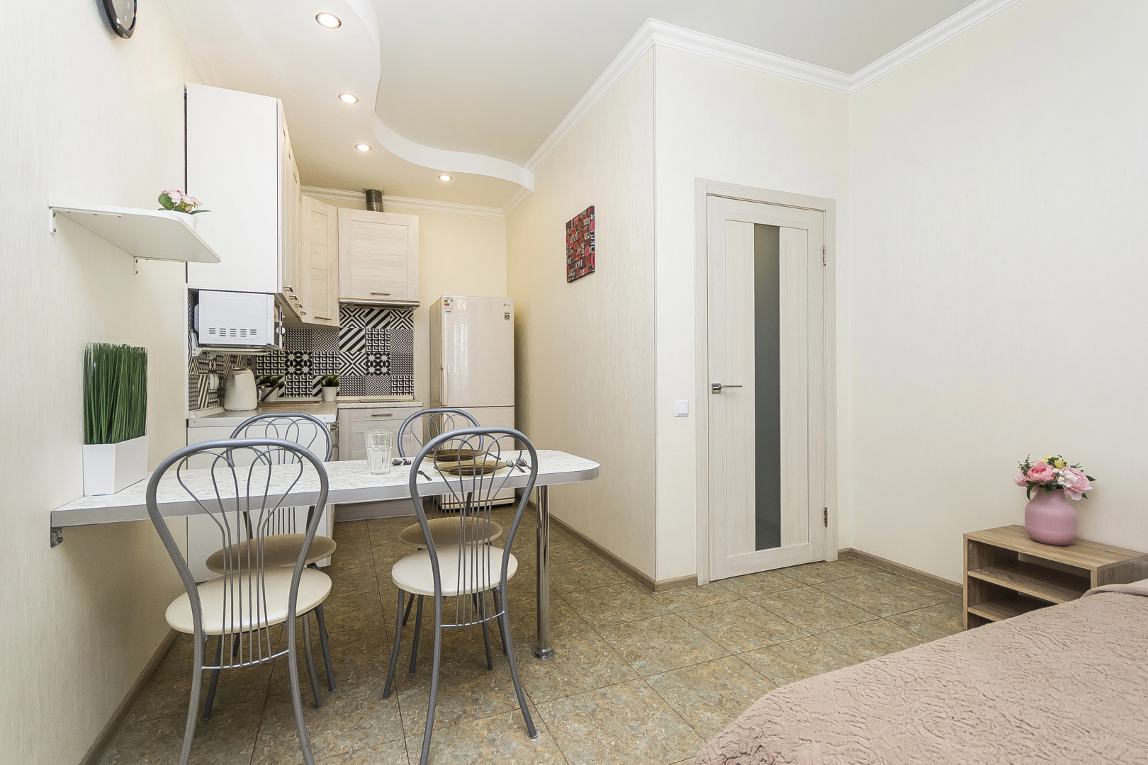 Апартаменты ApartGroup Repina 1/2, two-room