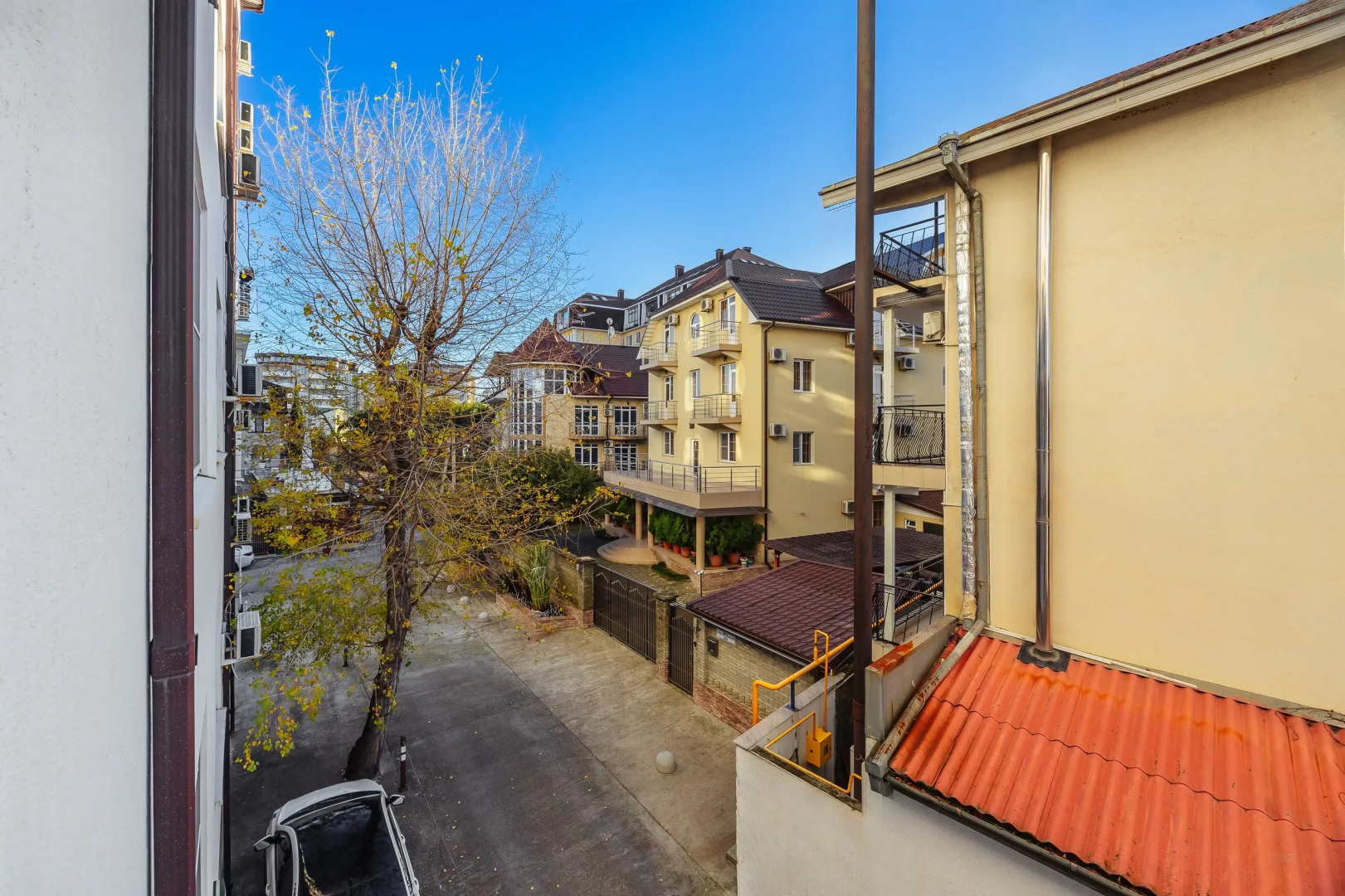 Апартаменты семейные у пляжа с подогреваемым бассейном