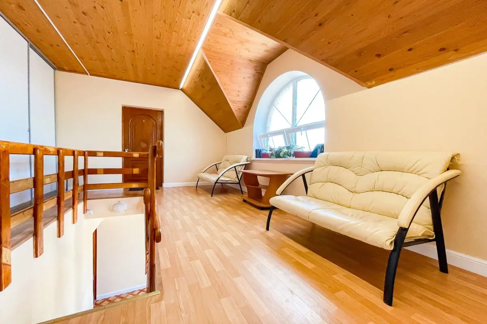 Отель Автор