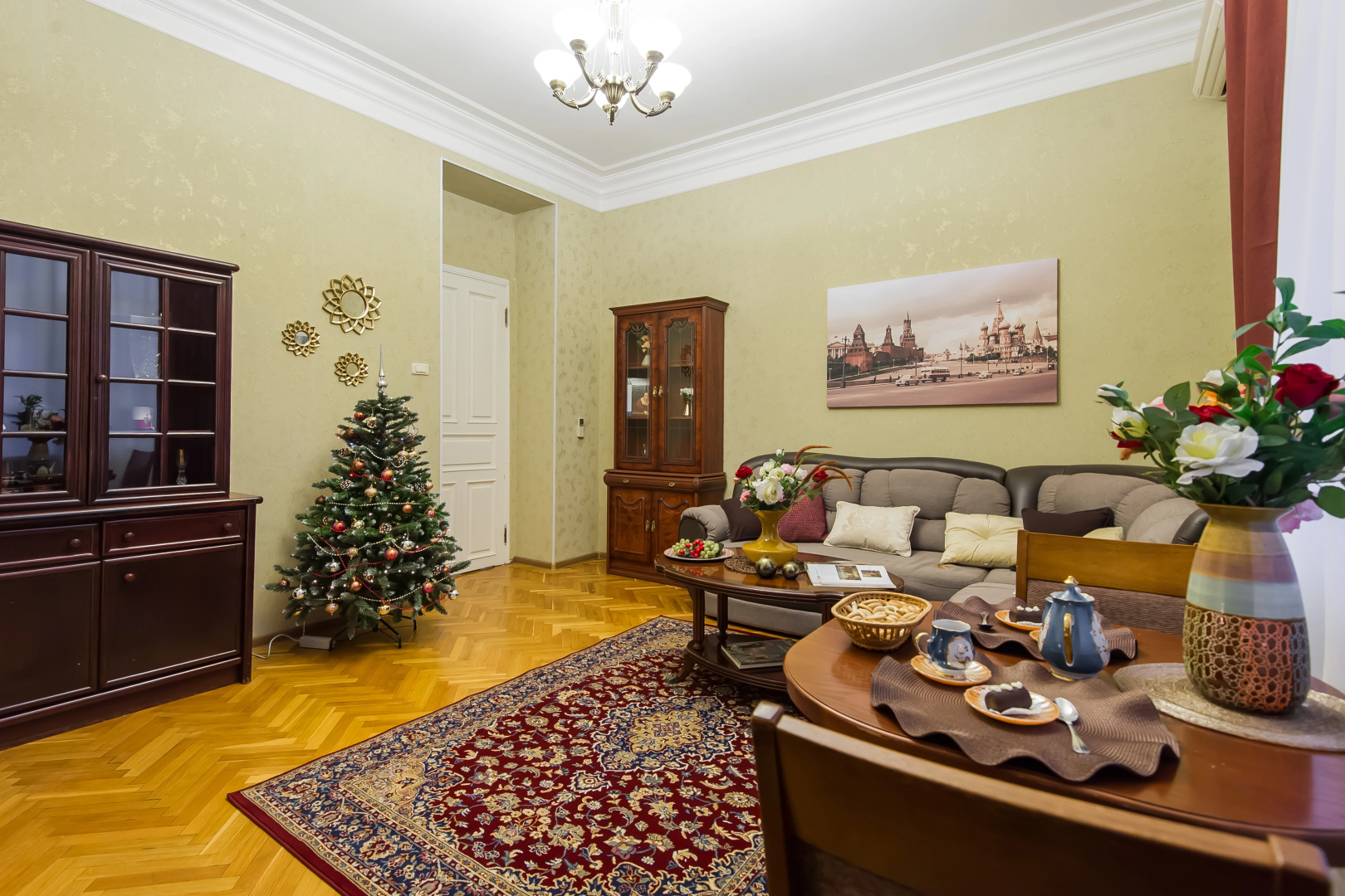 Квартира GM Apartments на Москва-реке с Видом на Набережную и Сталинскую высотку