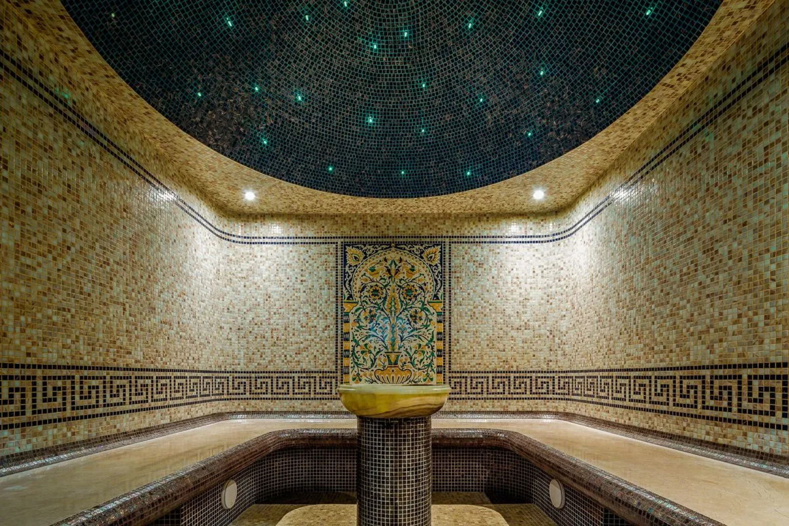 Отель Европа