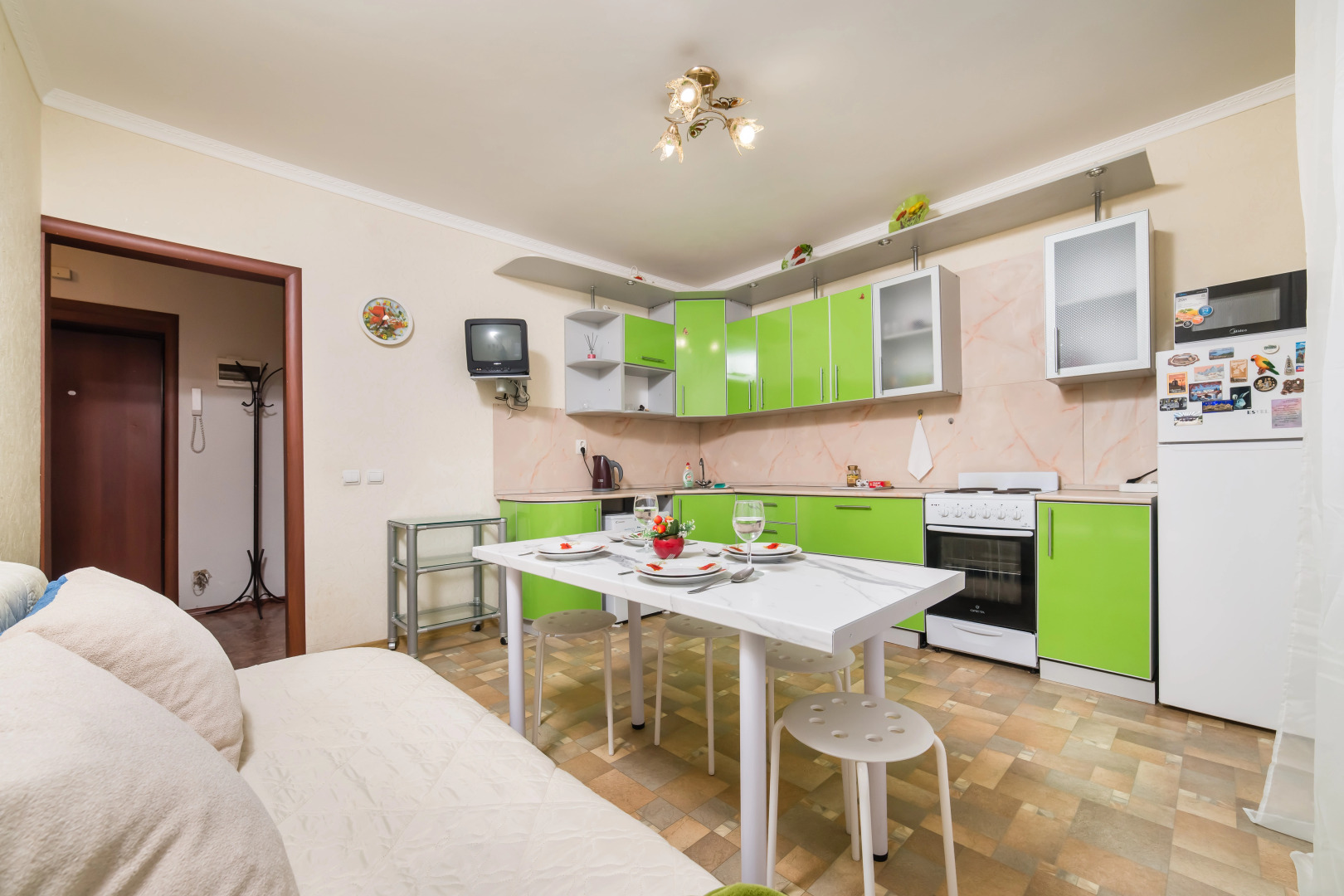 Апартаменты on Karieva