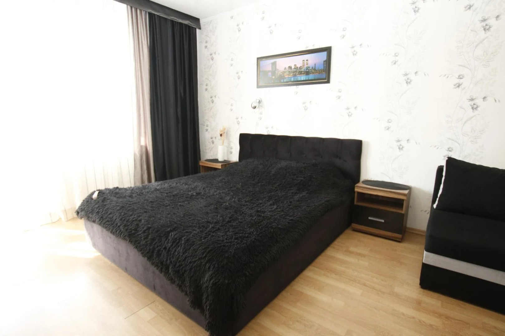 Апартаменты Юлиуса Фучика 9