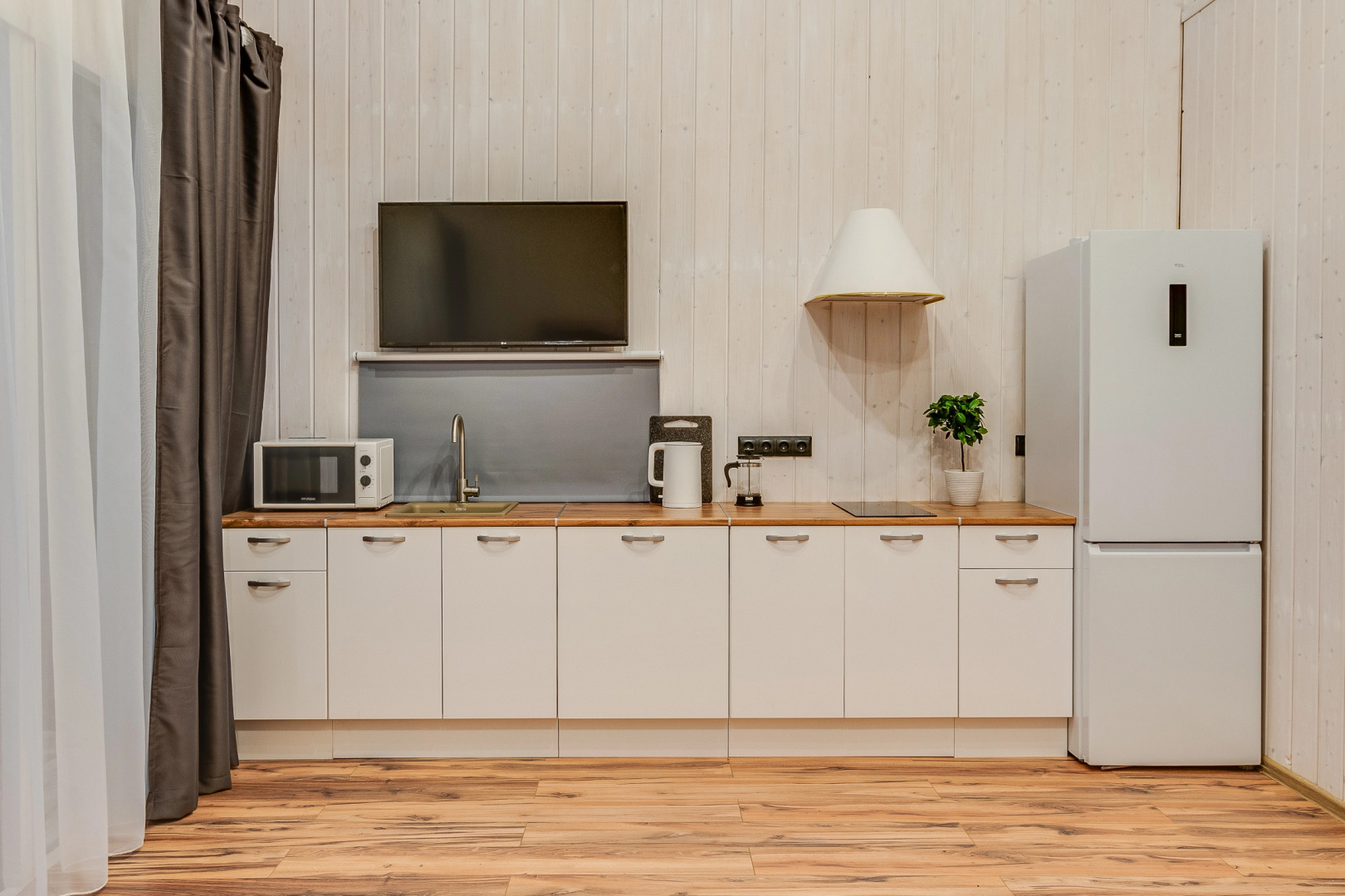 Частный дом загородный с баней на дровах