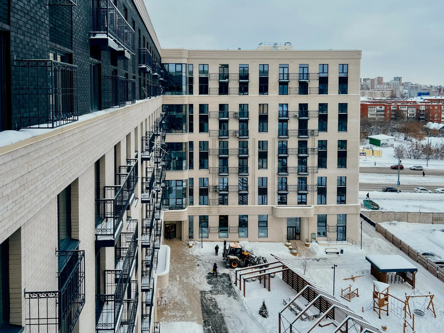 Апартаменты Privi House на Красной 140