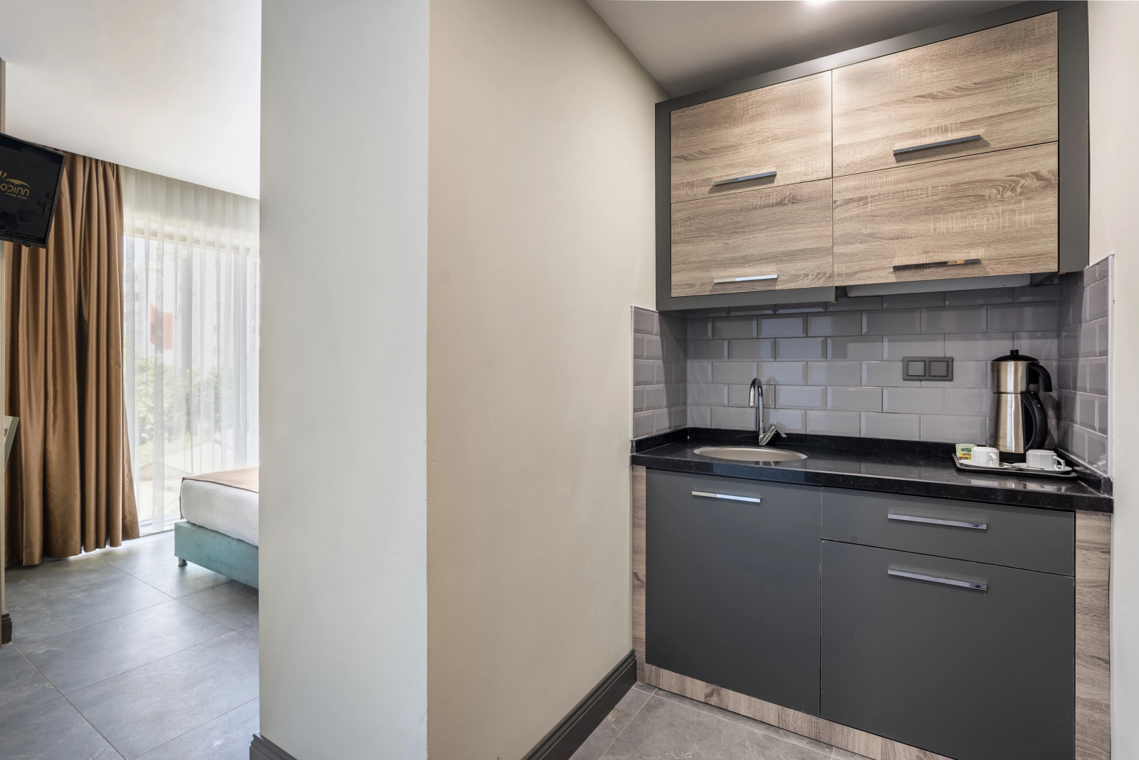 Отель Rodinn Park