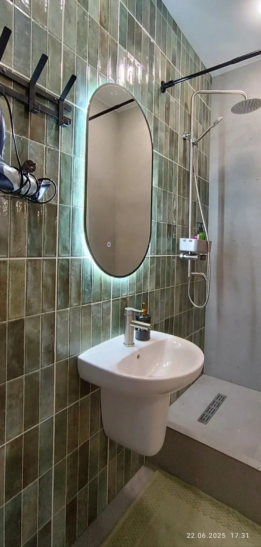 Квартира Центр сталинка с балконом