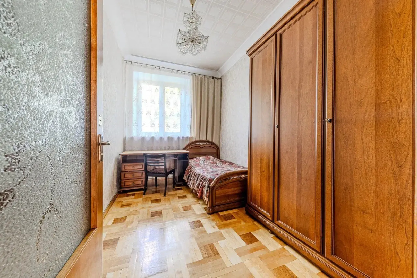 Квартира в Тихом центре Парк Челюскинцев 4 ком.кв.