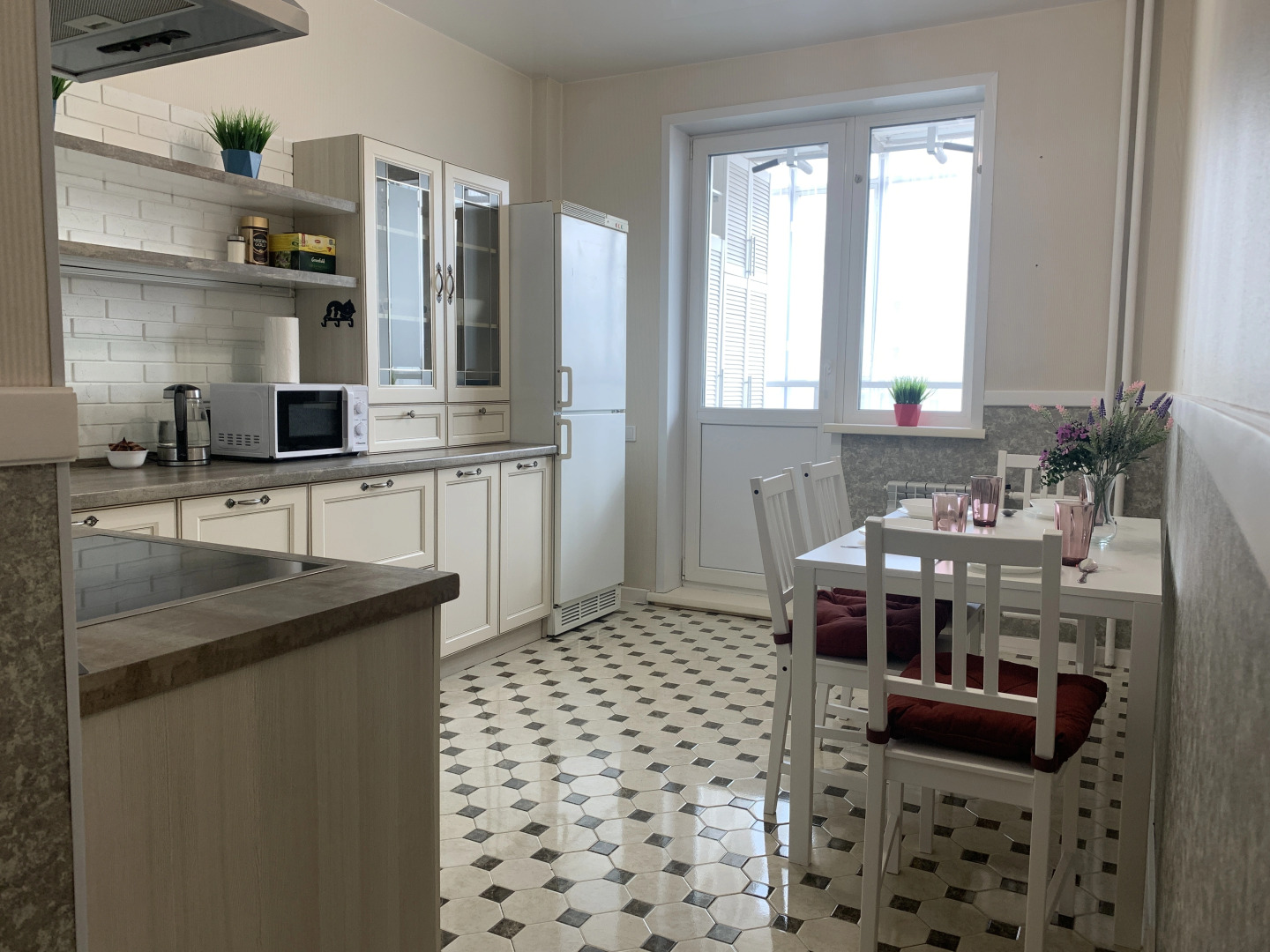 Апартаменты Argentum Home 78 Добровольческой бригады 40