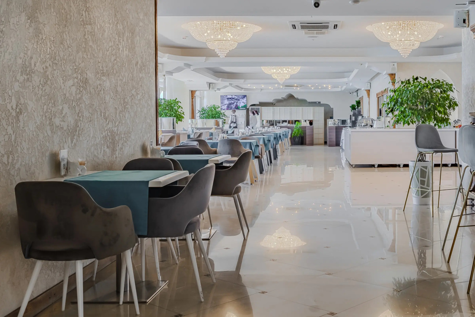 Отель Серенити Премиум