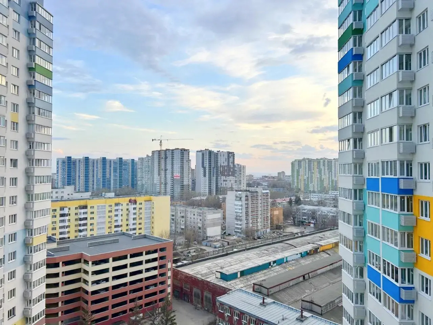 Квартира Двухкомнатная возле Космопорта