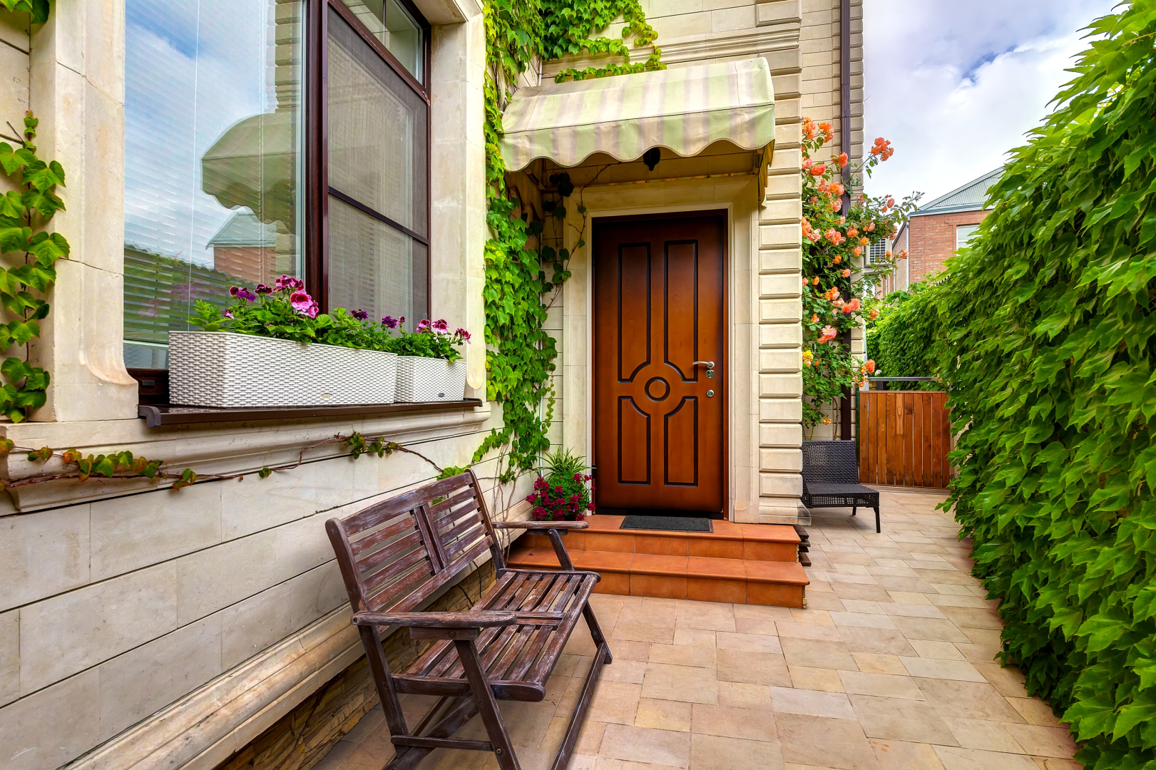 Жилое помещение частный дом