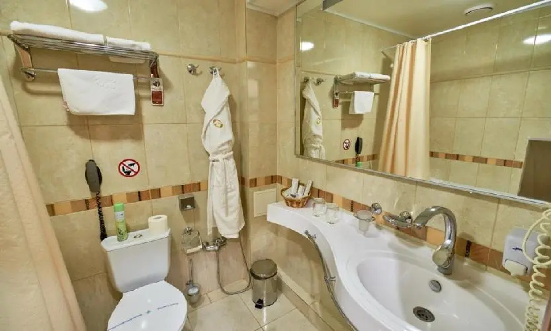 Отель Форум