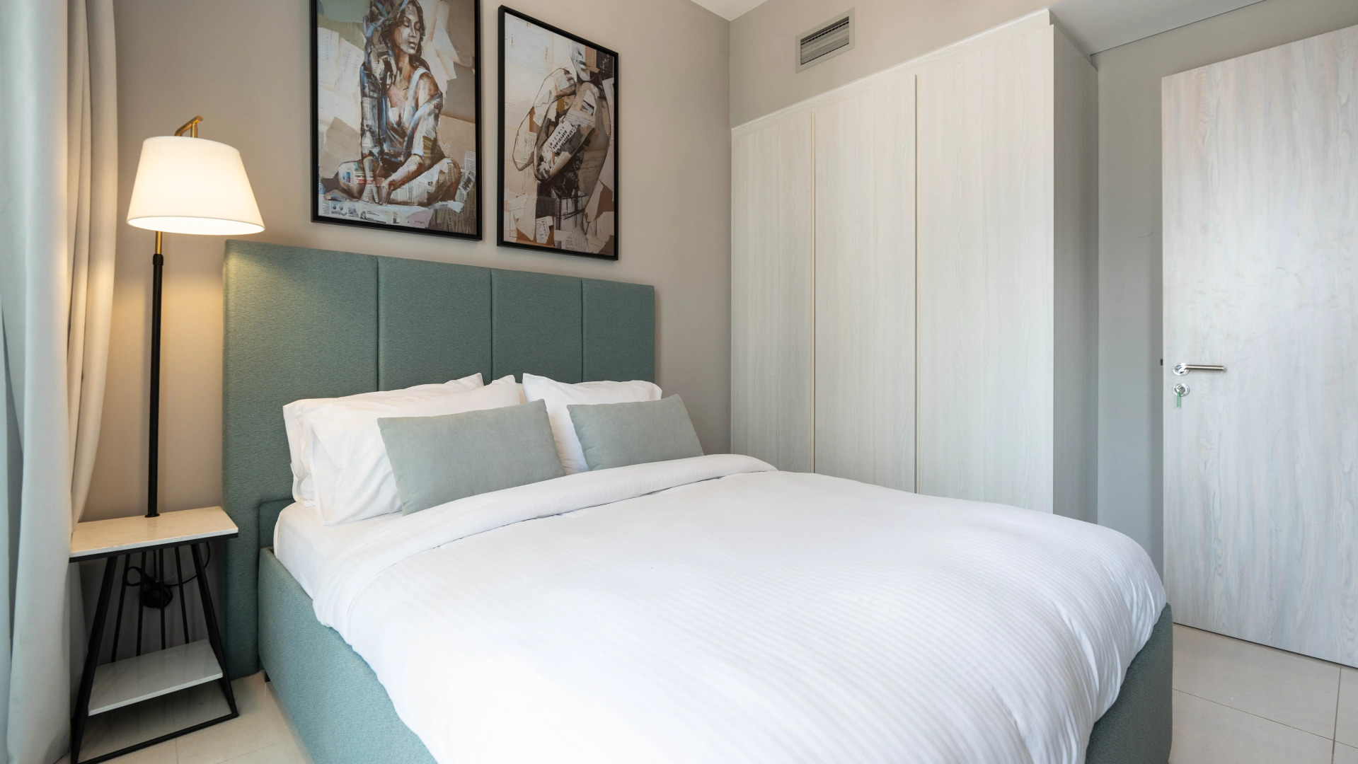 Апартаменты Keyrock Living Exclusive Stay in Business Bay