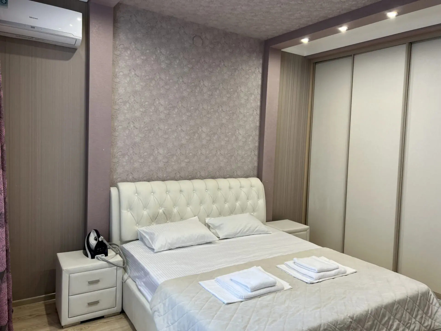 Квартира 8 Просторная 2-к в р-не Дельфинария - до моря 10 мин