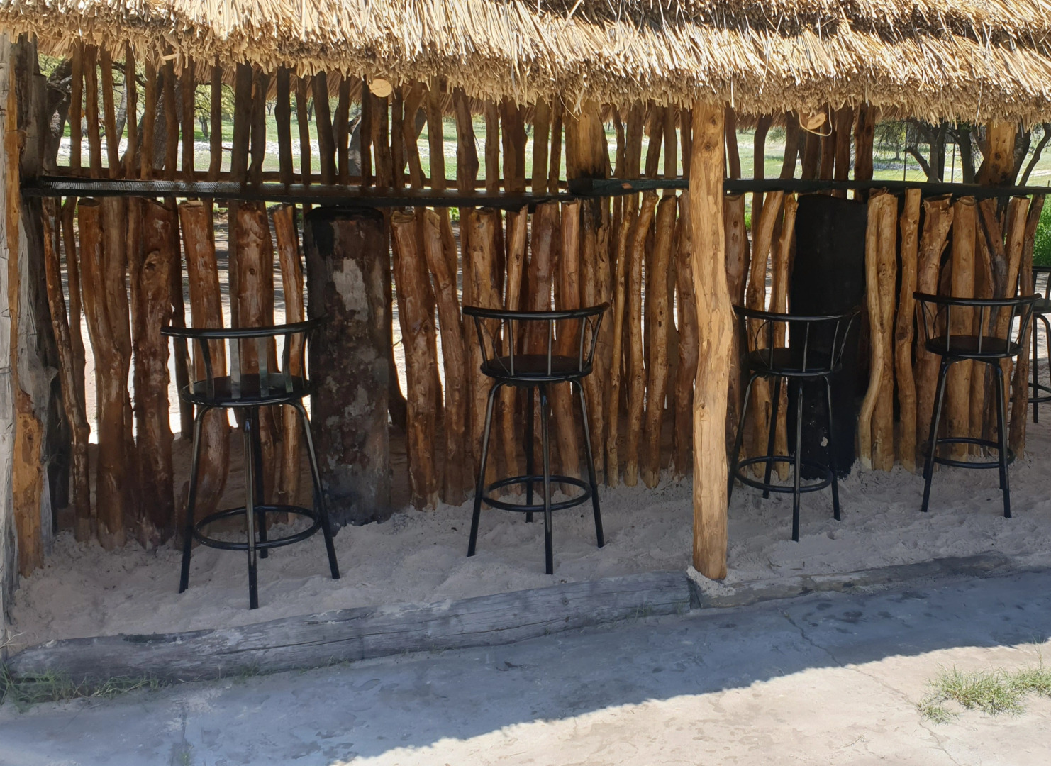 Отель Paradise Rest Camp