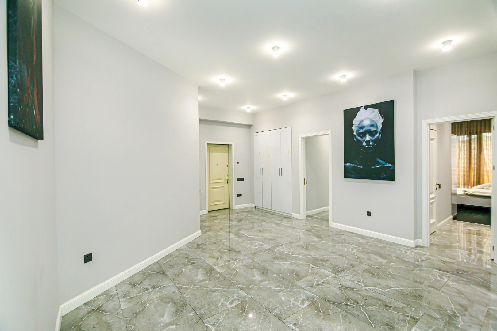 Апартаменты Luxury Apartment Sahil Residence