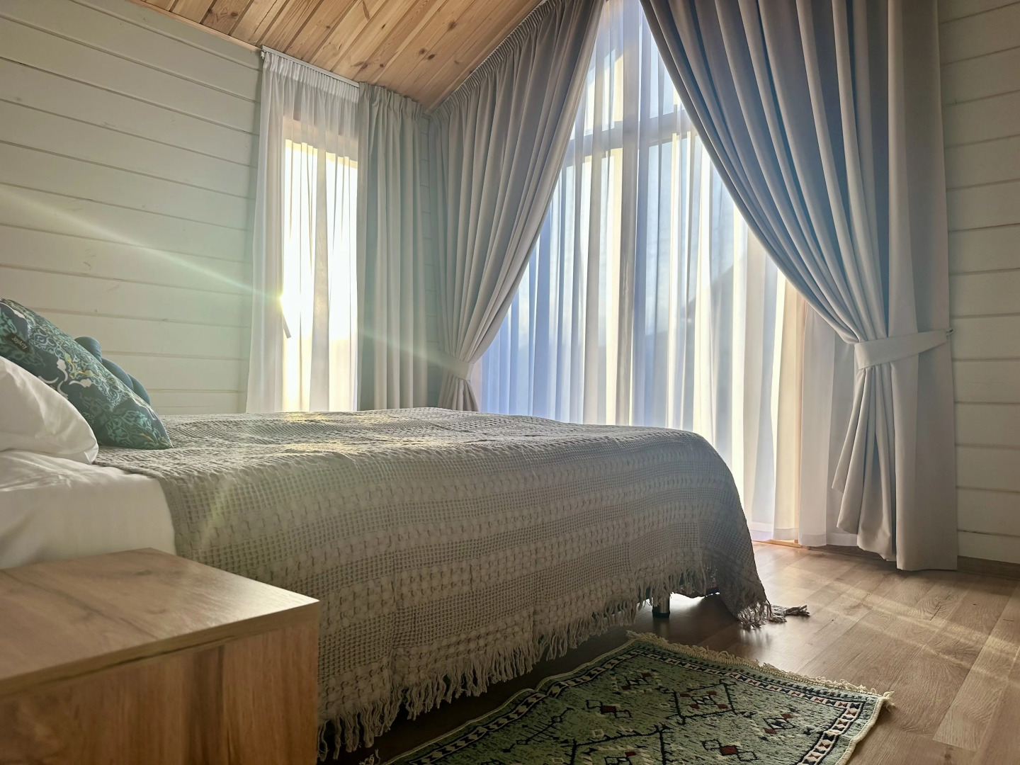 Частный дом рядом с прудом лесом и пляжем