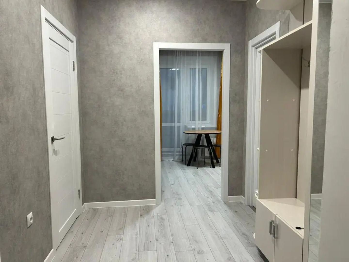 Апартаменты на Сабуровской