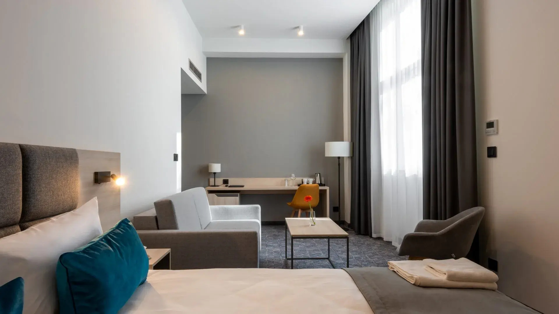 Отель Korona Wroclaw Market Square