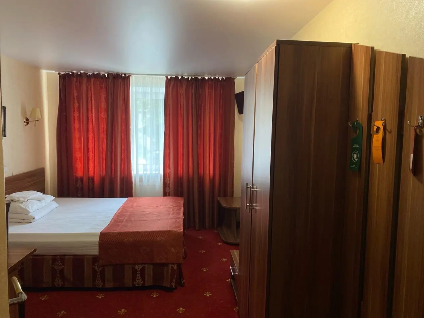 Отель Амакс Визит