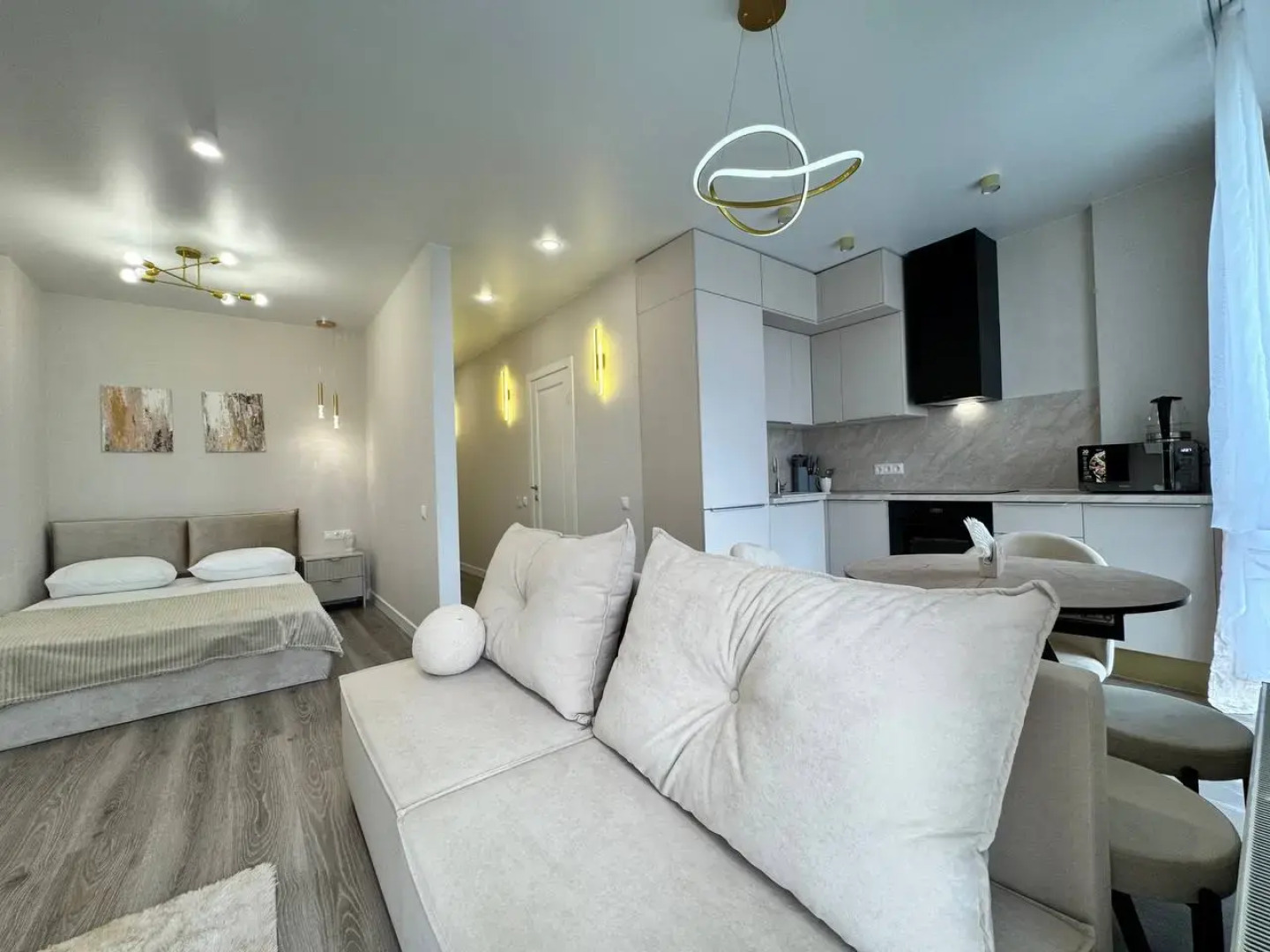 Квартира Студия с Великолепным Видом на Реку