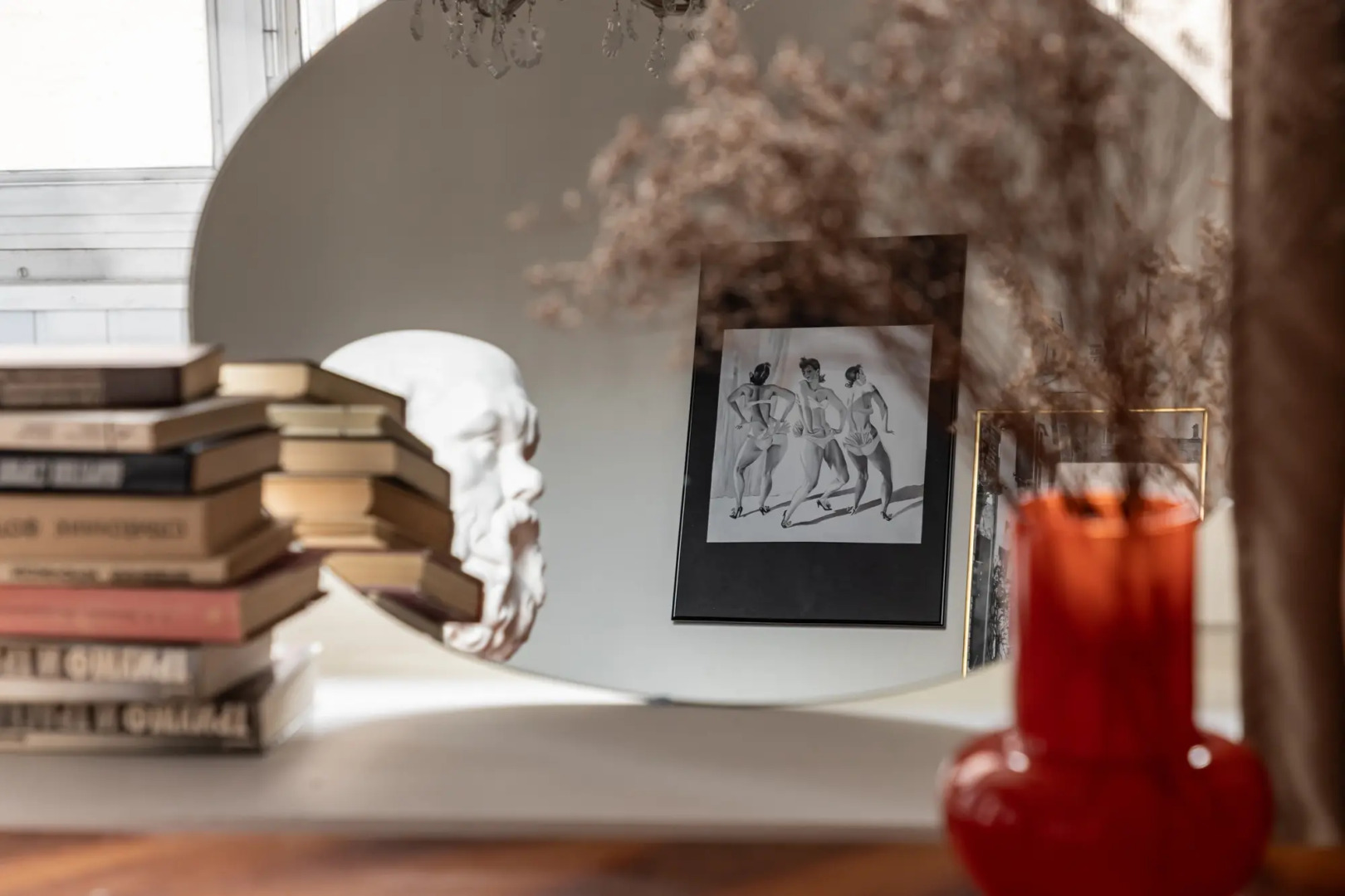 Квартира изысканная с авторским искусством пешком до Красной площади