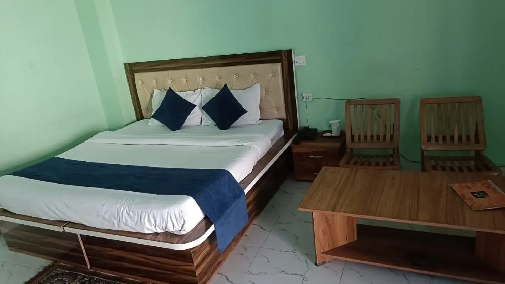 Отель River View