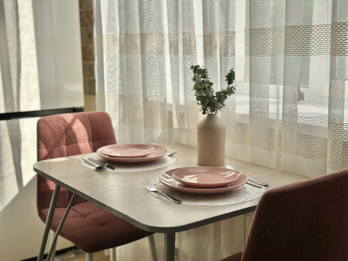 Апартаменты на Аллее Героев в Античном стиле