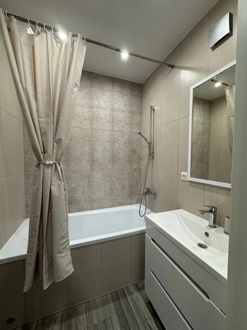 Квартира двухкомнатная в центре Морская волна