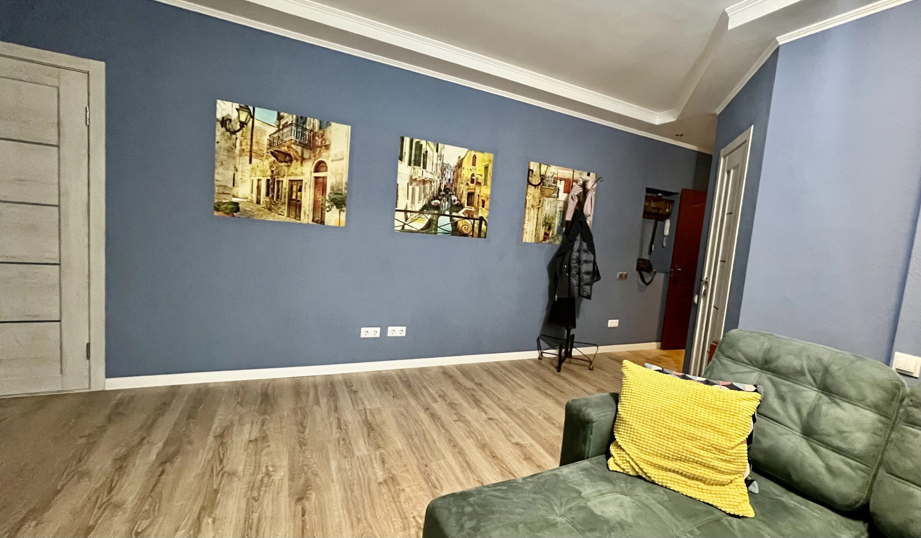 Апартаменты 3-х комнатная квартира в центре рядом с ТЦ Галерея Новосибирск