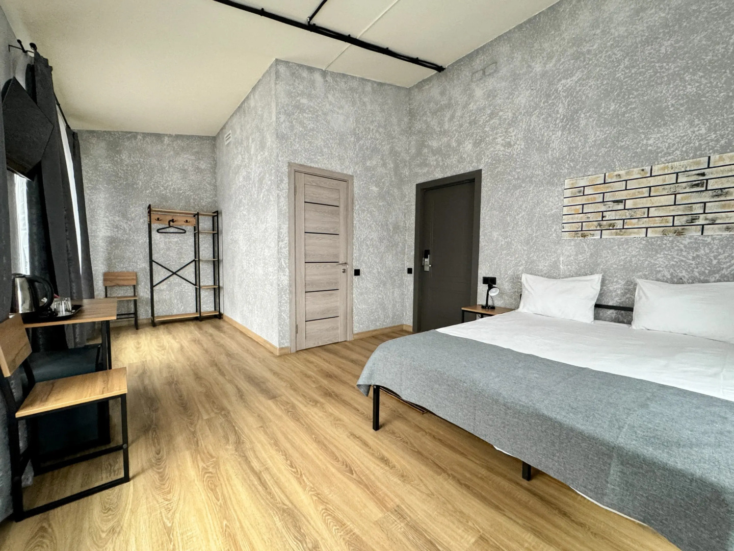 Отель Премьера