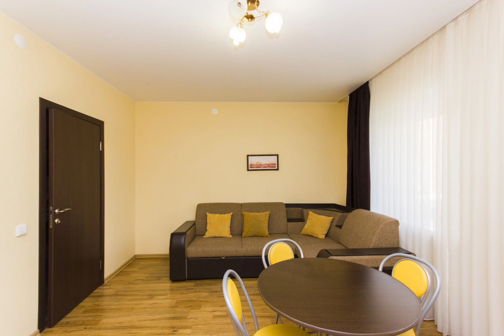 Апартаменты №401 у ДЦ Семен Дежнев