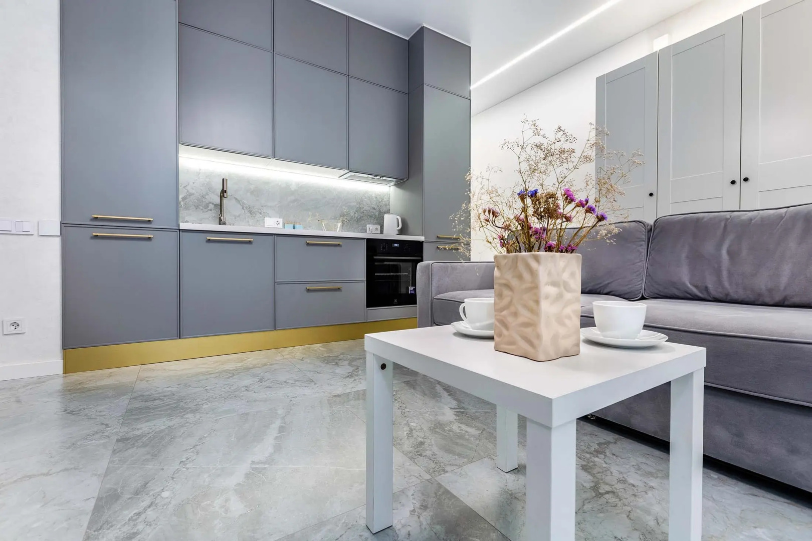 Апартаменты комфорт рядом с Авиа Молл