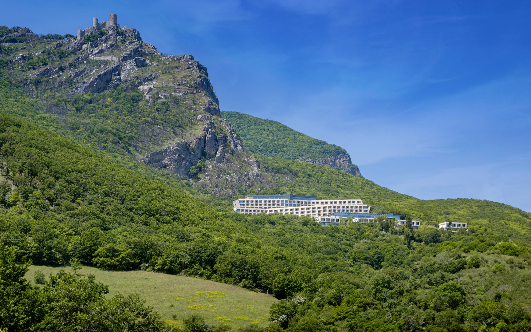 Qalaalti Hotel & Sanatorium