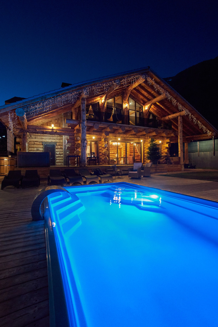 Шале Кедр 760, 5 спален, 12 гостей с бассейном и баней